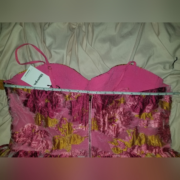 Showpo Brailey Floral Bustier Dress New With Tags - Picture 6 of 9